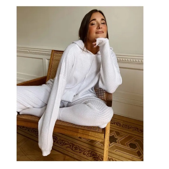 DANIELLE BERNSTEIN White OVERSIZED Lounge Hoodie XS Cable Knit Sweater - Picture 5 of 6